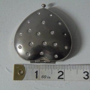 Adrienne SCA Empty Powder Compact for refills Signature Club A